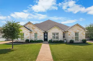 717 Wintergreen Dr, Hewitt, TX 76643 - Photo 3