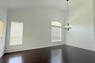 1313 Baythorne Dr, Lewisville, TX 75077 - Photo 5