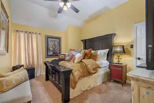 663 E Sandra Ln, Grand Prairie, TX 75052 - Photo 27
