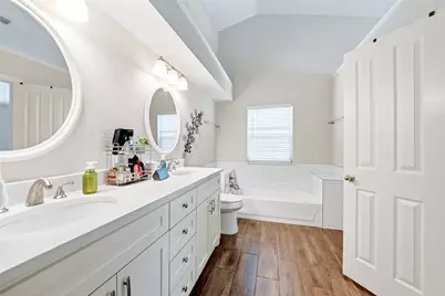 5814 Winell Drive, Garland, TX 75043 - Photo 5