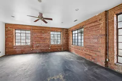 2602 Kings, Dallas, TX 75219 - Photo 9
