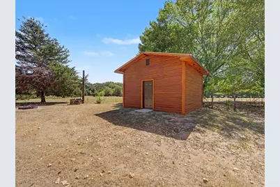 1816 County Road 2040, Ravenna, TX 75476 - Photo 37
