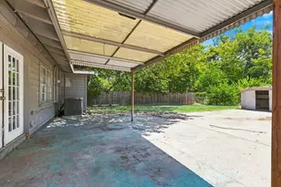 7244 Charles Ct, Dallas, TX 75217 - Photo 23