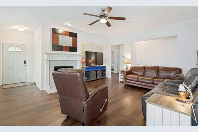 5440 Cameron Drive, Grand Prairie, TX 75052 - Photo 3