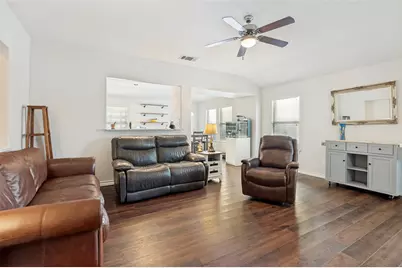5440 Cameron Drive, Grand Prairie, TX 75052 - Photo 5
