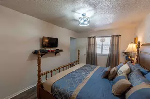 1229 Elm Ct, Runaway Bay, TX 76426 - Photo 17