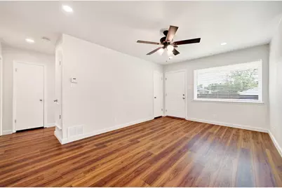 2224 Midway Street, Mesquite, TX 75149 - Photo 7