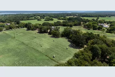 13905 Debbie Lane, Quinlan, TX 75474 - Photo 5