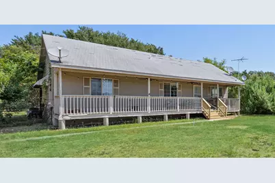 13905 Debbie Lane, Quinlan, TX 75474 - Photo 13