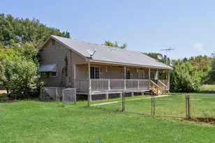 13905 Debbie Ln, Quinlan, TX 75474 - Photo 11
