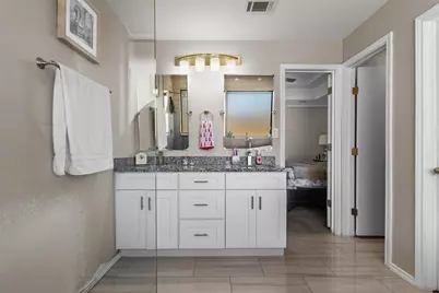 1507 Sugar Creek Drive, Carrollton, TX 75007 - Photo 15