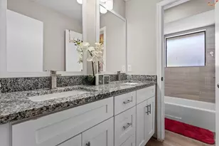 1507 Sugar Creek Dr, Carrollton, TX 75007 - Photo 17