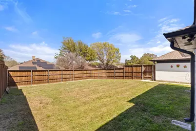 1507 Sugar Creek Drive, Carrollton, TX 75007 - Photo 21