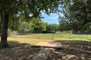 168 Co Rd 193, Gainesville, TX 76240 - Photo 27