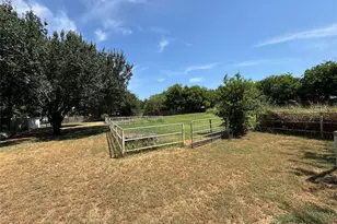 168 Co Rd 193, Gainesville, TX 76240 - Photo 21