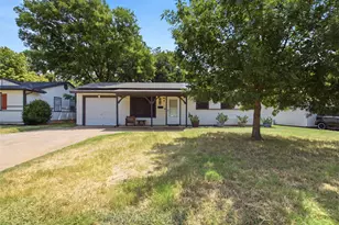 1010 Denton Dr, Euless, TX 76039 - Photo 1