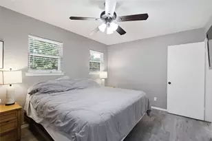 1010 Denton Dr, Euless, TX 76039 - Photo 9
