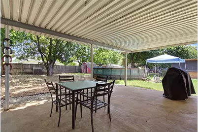 1010 Denton Drive, Euless, TX 76039 - Photo 17