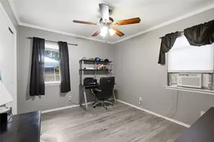 1010 Denton Dr, Euless, TX 76039 - Photo 13