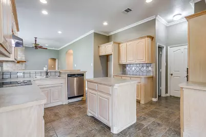 550 Sandlin Lane, Springtown, TX 76082 - Photo 15