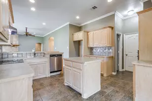 550 Sandlin Ln, Springtown, TX 76082 - Photo 15