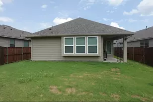 223 Fairmont Dr, Princeton, TX 75407 - Photo 3