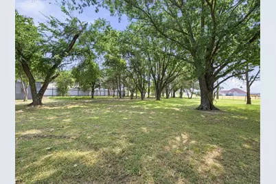 5022 Ensign Road, Ennis, TX 75119 - Photo 3