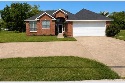 400 S Rockwall Avenue, Terrell, TX 75160 - Photo 1