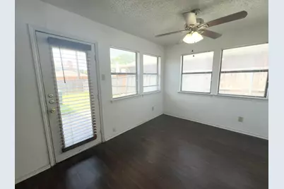 13217 Fall Manor, Dallas, TX 75243 - Photo 11