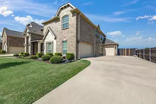 906 Hidden Lakes Dr, Cedar Hill, TX 75104 - Photo 3