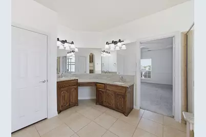 906 Hidden Lakes Drive, Cedar Hill, TX 75104 - Photo 33