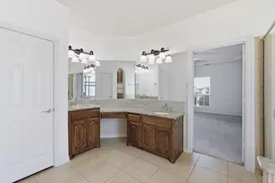 906 Hidden Lakes Dr, Cedar Hill, TX 75104 - Photo 33