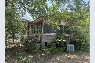 204 W Maple Street, Whitewright, TX 75491 - Photo 11