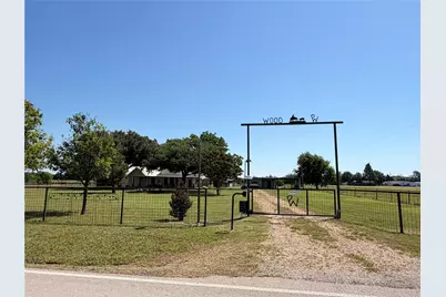330 S Goode Road, Wilmer, TX 75172 - Photo 3