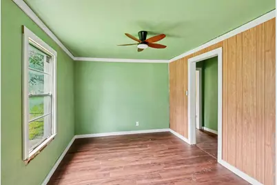 506 Woodard Avenue, Cleburne, TX 76033 - Photo 19