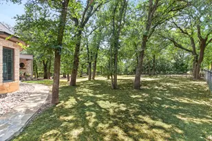 4404 Aledo Oaks Ct, Fort Worth, TX 76126 - Photo 37