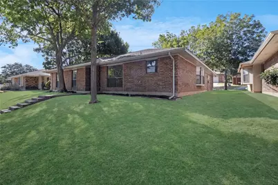 430 Timberline Drive, Duncanville, TX 75137 - Photo 3