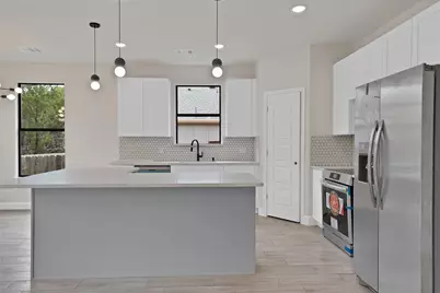 5700 Barkridge Drive, Granbury, TX 76048 - Photo 3