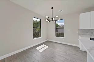 5700 Barkridge Dr, Granbury, TX 76048 - Photo 5
