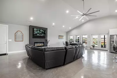 620 Ewing Road, Ferris, TX 75125 - Photo 5