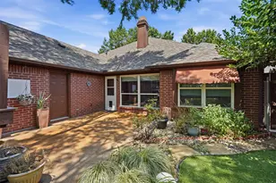 2229 Weatherbee St, Fort Worth, TX 76110 - Photo 25