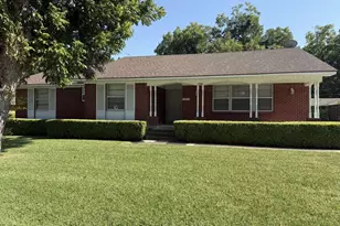 1706 E 15th St, Plano, TX 75074 - Photo 1