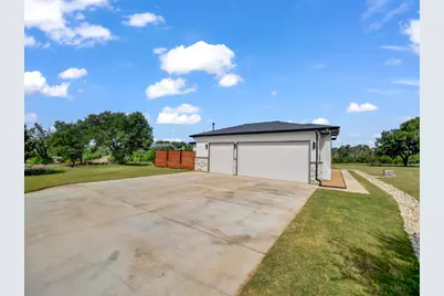 1050 Kingsley Court, Weatherford, TX 76087 - Photo 35