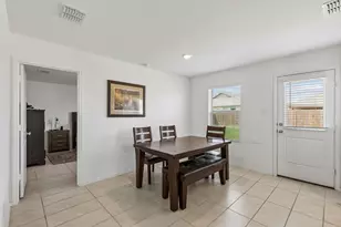 312 Dry Cyn Wy, Fort Worth, TX 76052 - Photo 5