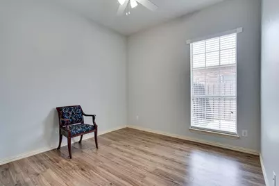 4403 Grassy Glen Drive, Corinth, TX 76208 - Photo 5