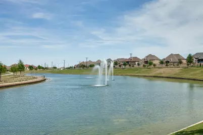 662 Thoroughbred Avenue, Frisco, TX 75036 - Photo 9