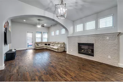 662 Thoroughbred Avenue, Frisco, TX 75036 - Photo 3