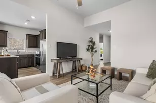 936 Cawthorne Trl, Fort Worth, TX 76108 - Photo 5