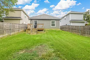 426 W Coffin St, Denison, TX 75020 - Photo 15