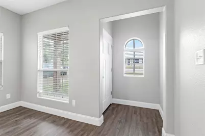 426 W Coffin Street, Denison, TX 75020 - Photo 3